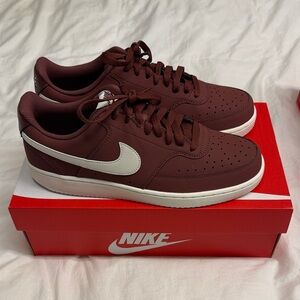 Nike Men's Dark Brown Sneakers